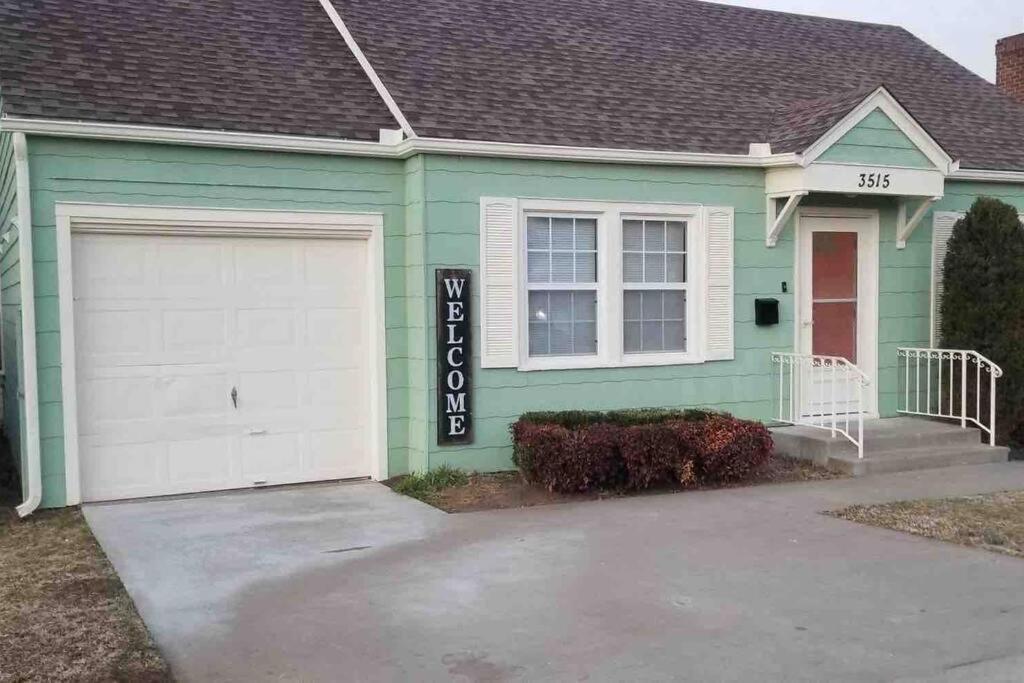 Blue Flamingo'S Charming Home-Heart Of Tulsa2- Cherry St-Expo-11Th エクステリア 写真