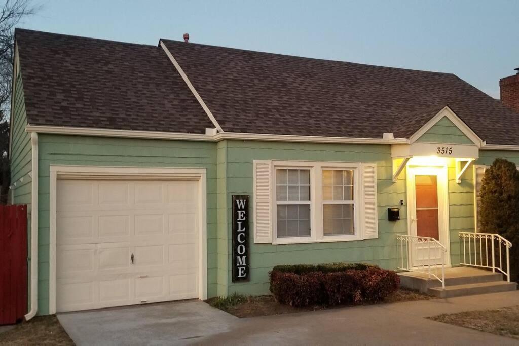 Blue Flamingo'S Charming Home-Heart Of Tulsa2- Cherry St-Expo-11Th エクステリア 写真